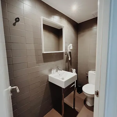 Apartamentos Express by gaiarooms-3